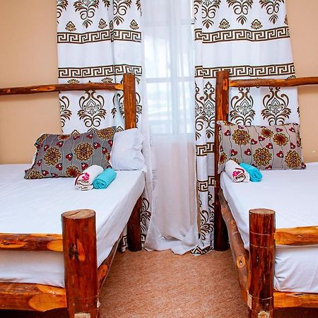 Palm Nungwi Bed and Breakfast Buitenkant foto