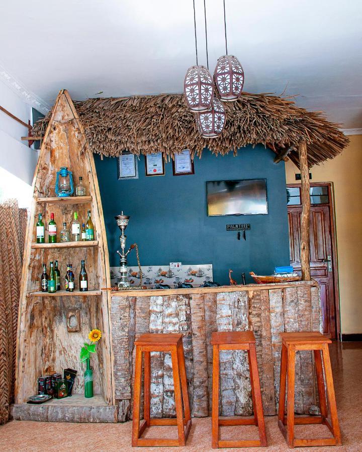 Palm Nungwi Bed and Breakfast Buitenkant foto